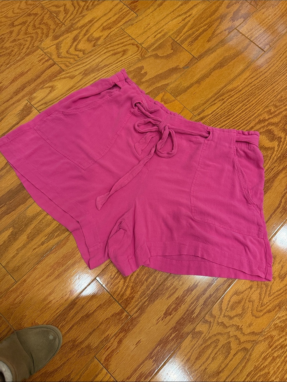 Cato Hot Pink Women's sz 22/24 Elastic Waist Shorts w/Sash